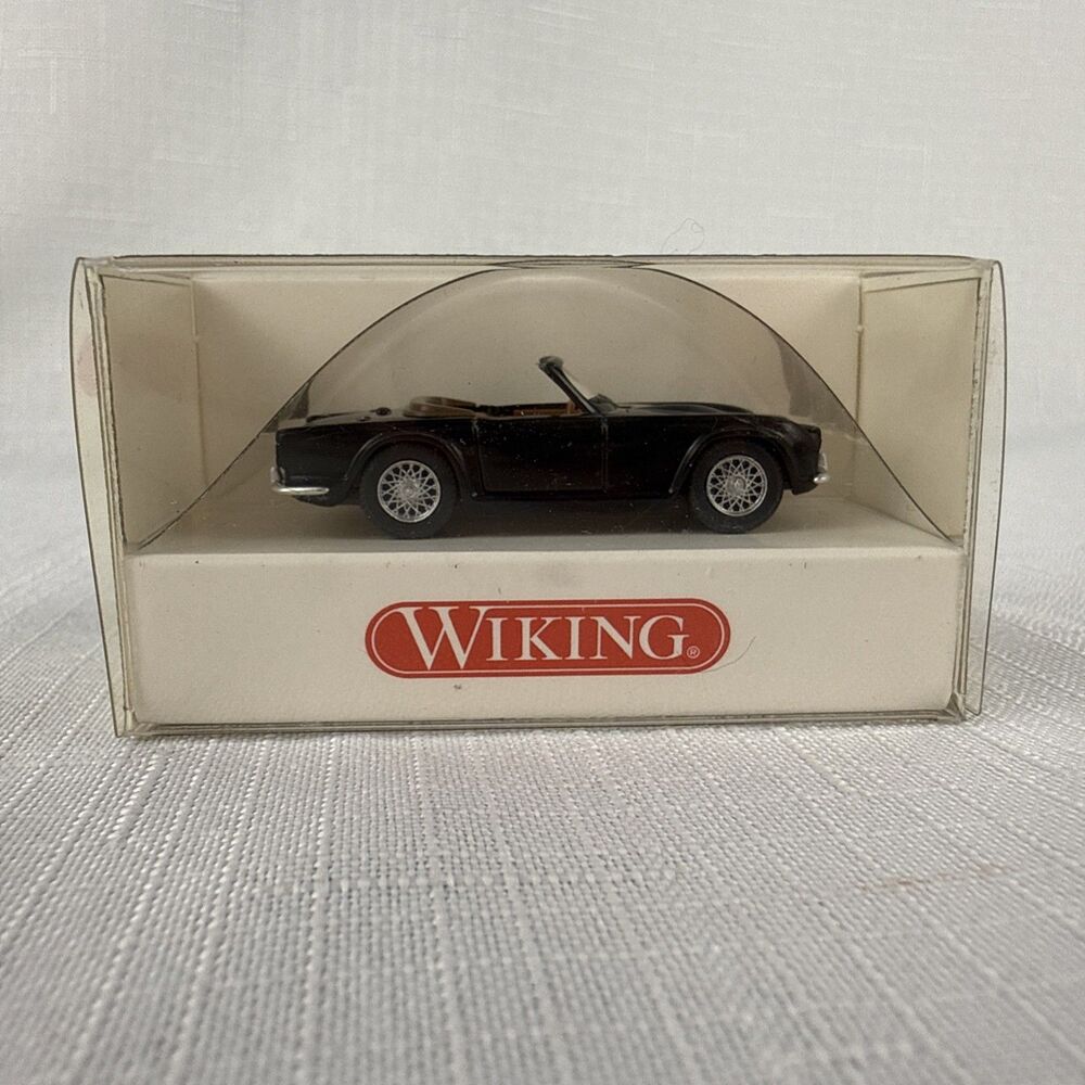 Wiking 1:87 Triumph Black TR4 #815 04 22